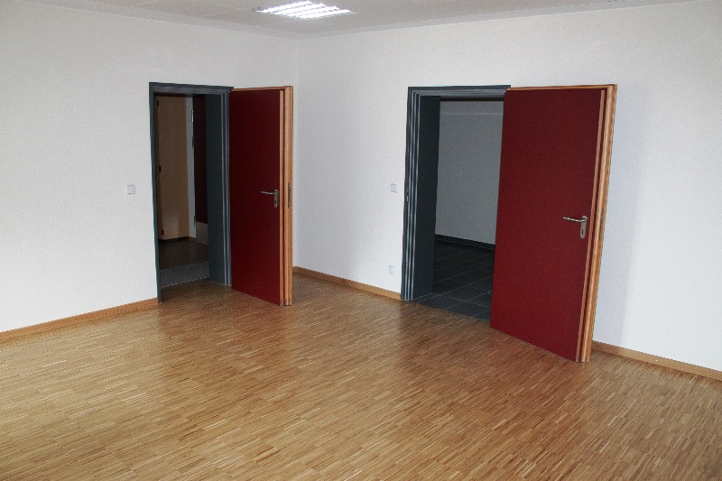 Herrenwaldkaserne in Stadtallendorf
Umbau Gebäude 9, 10, 11, 23, 47 Herrenwaldkaserne in Stadtallendorf
Umbau Gebäude 9, 10, 11, 23, 47